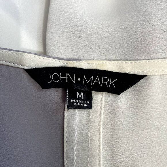 John Mark Color Block Blouse Boxy Fit Top White Gray Neutral Size Medium - Picture 3 of 3